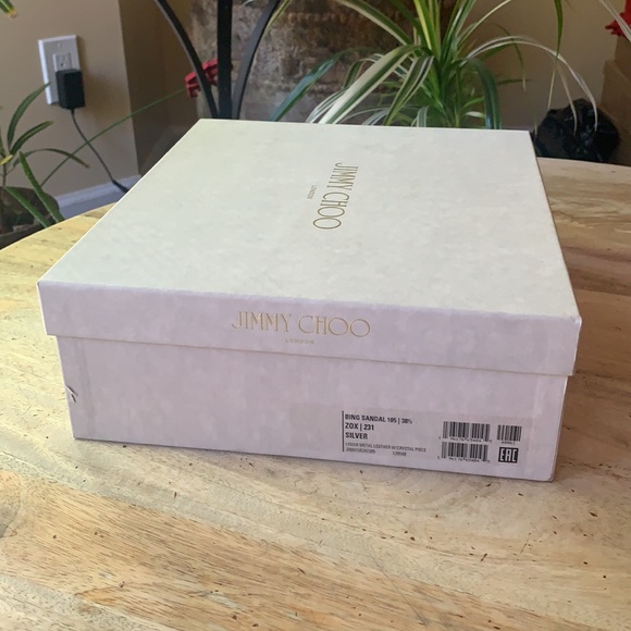 JIMMY CHOO Shoe Box w/Silk paper - Picture 2 of 8